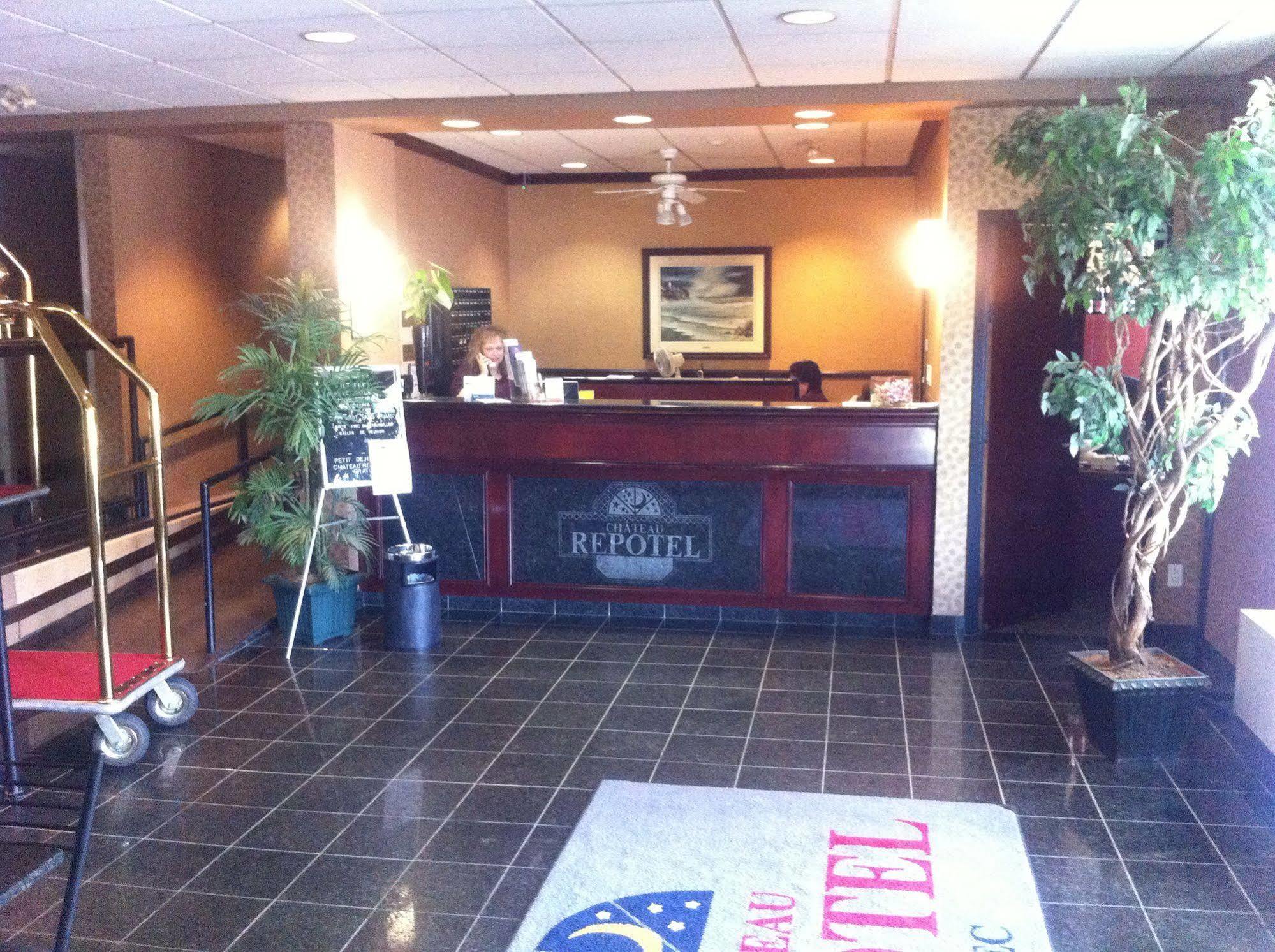 Repotel Aeroport Quebec Ngoại thất bức ảnh